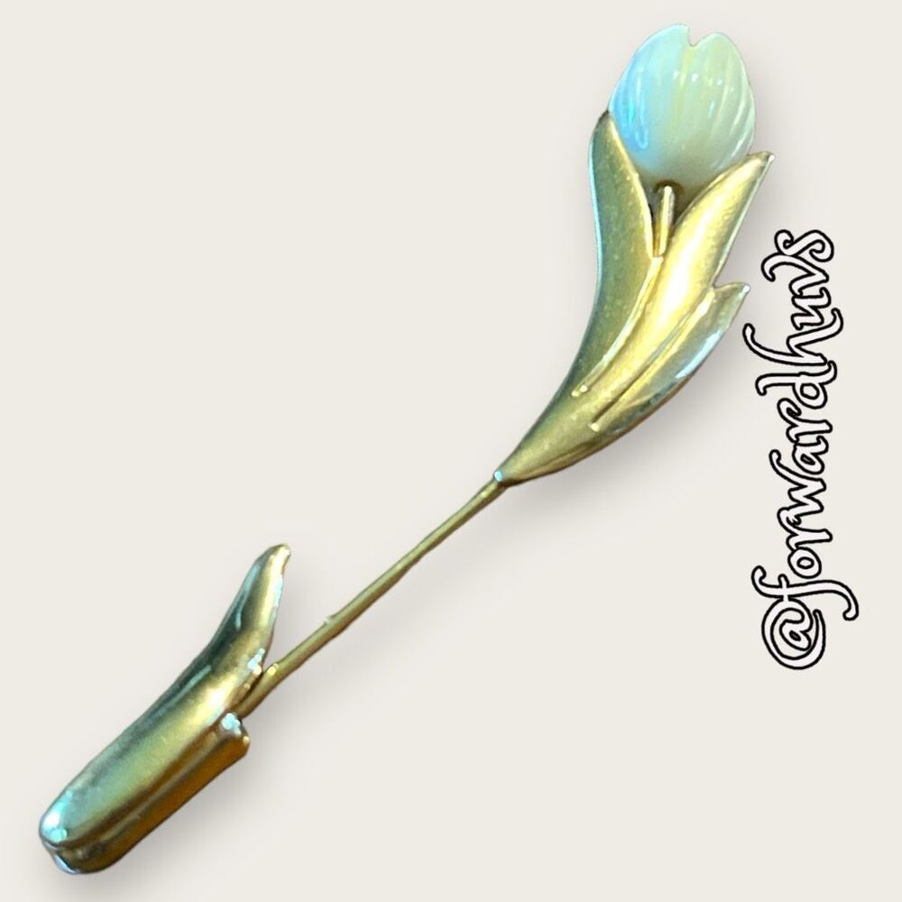 Vintage 1980 Avon Graceful Tulip Stick Pin - Picture 1 of 11